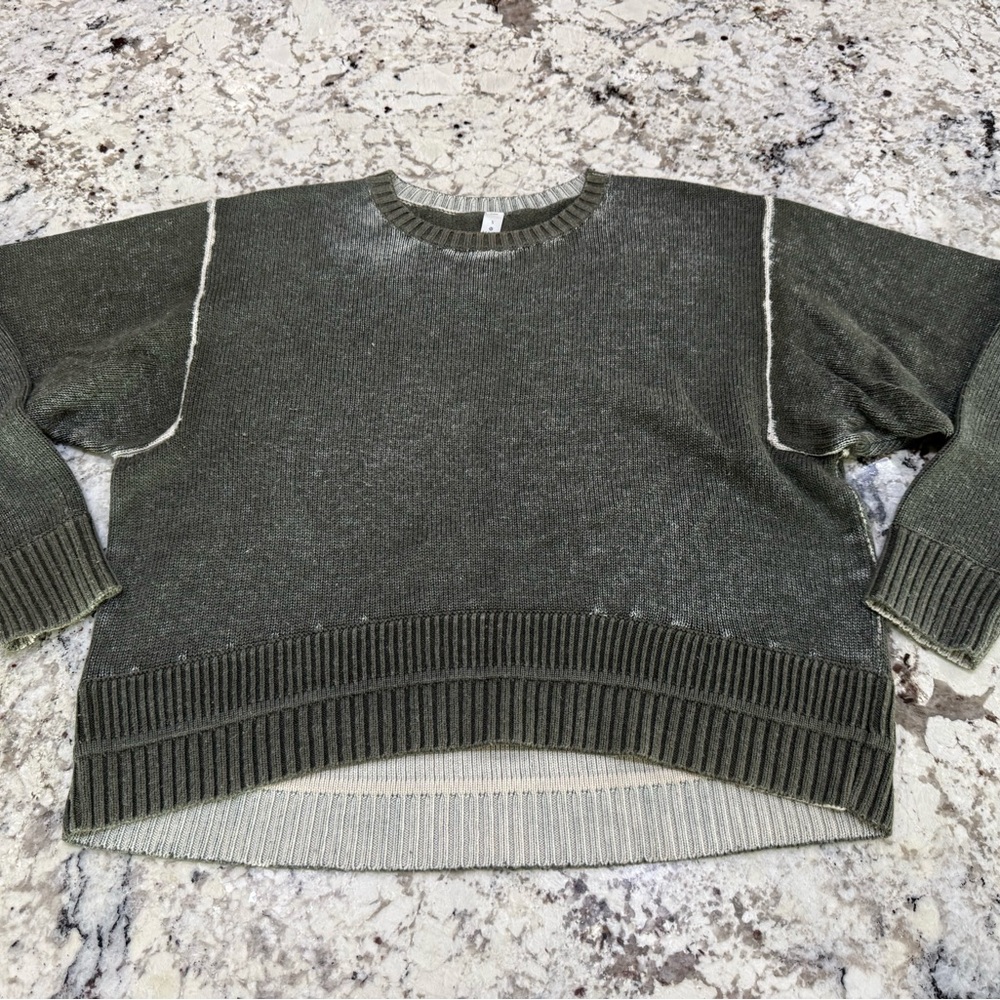 Lululemon bleached green sweater